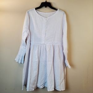 Withe long sleeve Jr XL mini dress